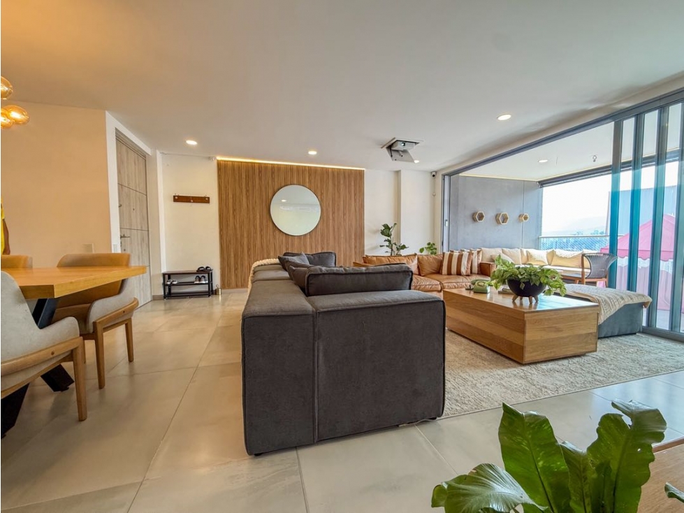APARTAMENTO CON EXCELENTE VISTA | ENVIGADO | LAS BRUJAS — foto 3