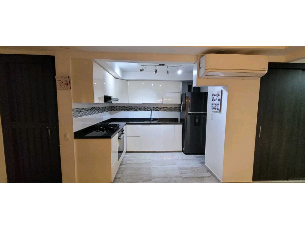APARTAMENTO EN VENTA EN VEGAS DE COMFANDI DC 10223108 — foto 3
