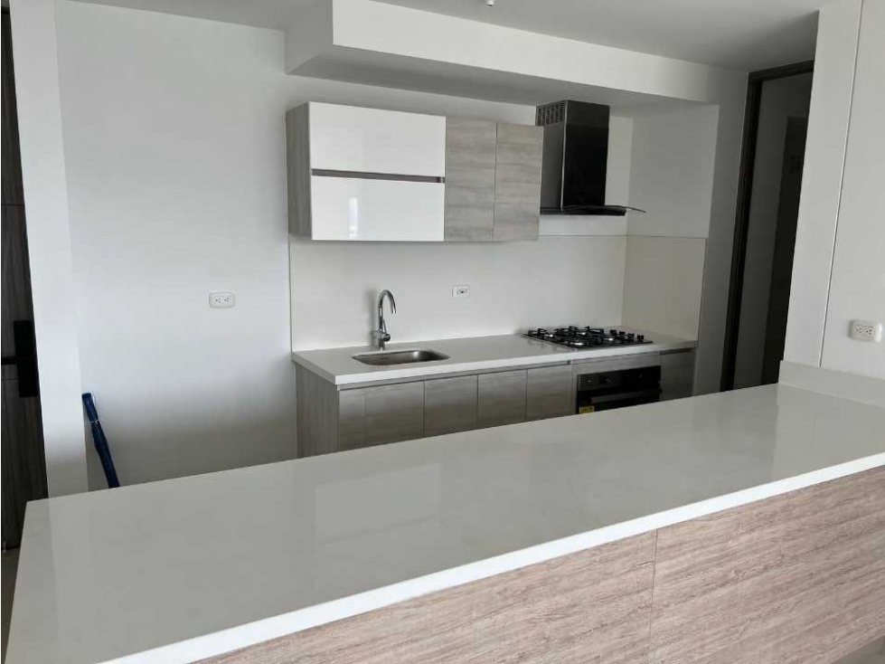 SE VENDE APARTAMENTO EN VALLE DEL LILI PISO 13 DC 10223094 — foto 2