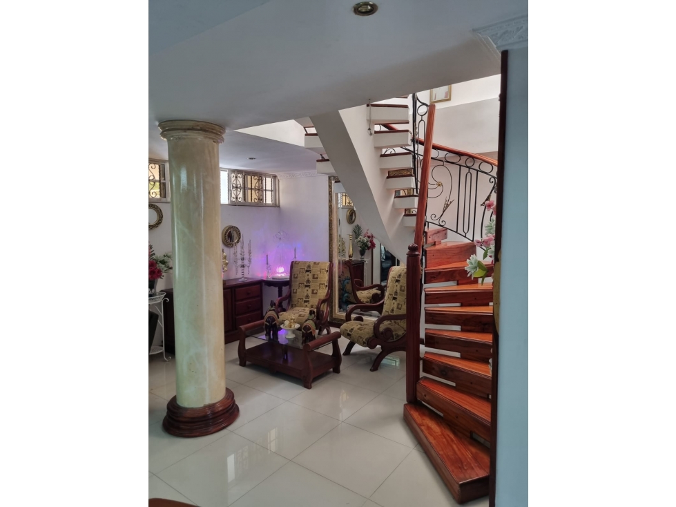 CASA DE TRES NIVELES EN VENTA EN EL CANEY DC 10223153 — foto 3