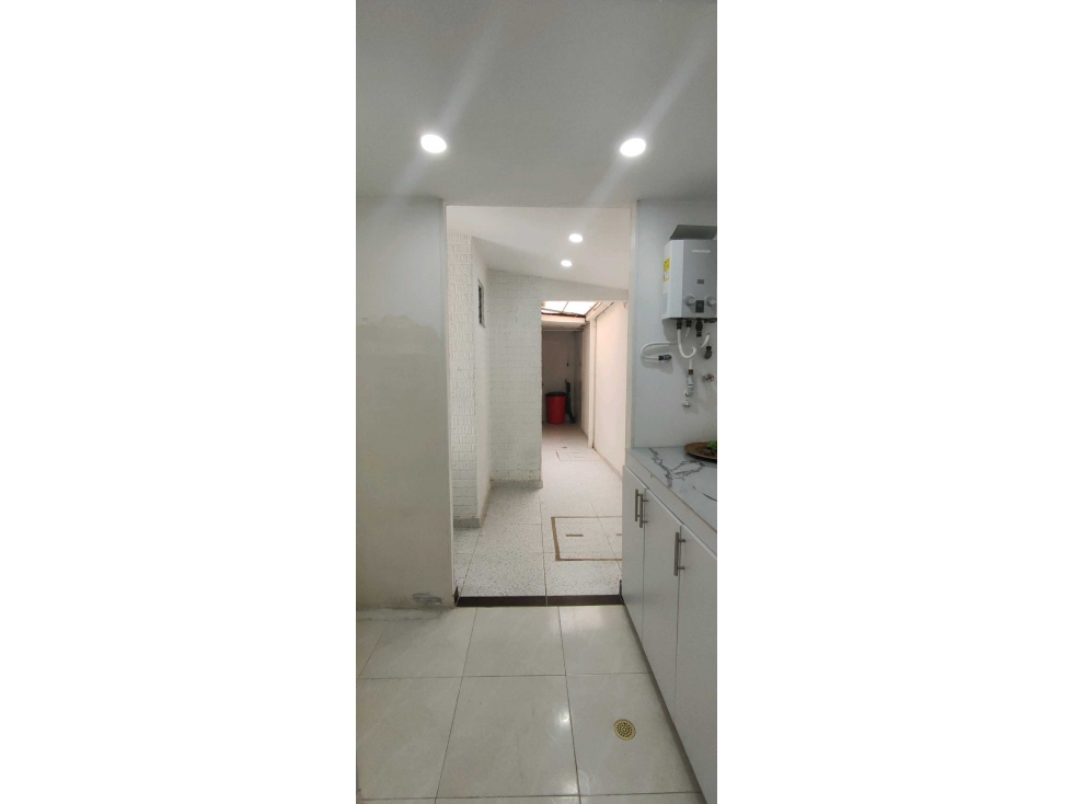 APARTAMENTO EN VENTA EN VALLE DEL LILI 1ER PISO CON PATIO DC 10223159 — foto 5