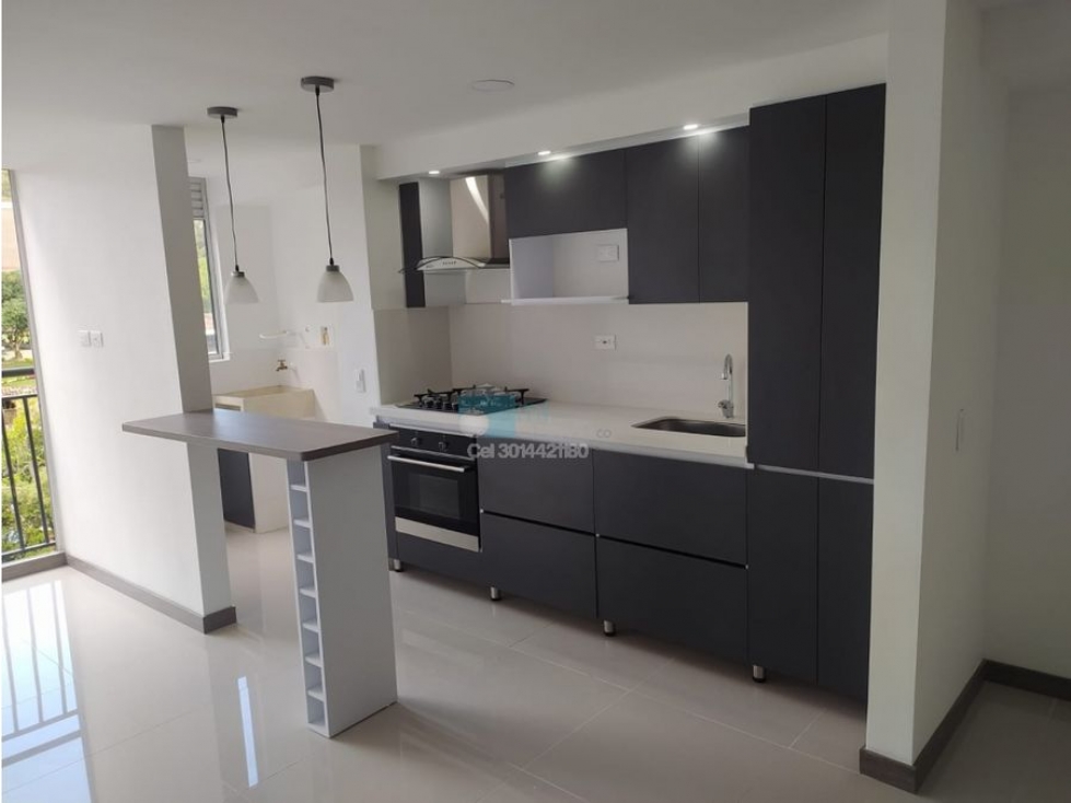 SE VENDE APARTAMENTO SABANETA, MARIA AUXILIADORA, URB PARQUES DEL SOL