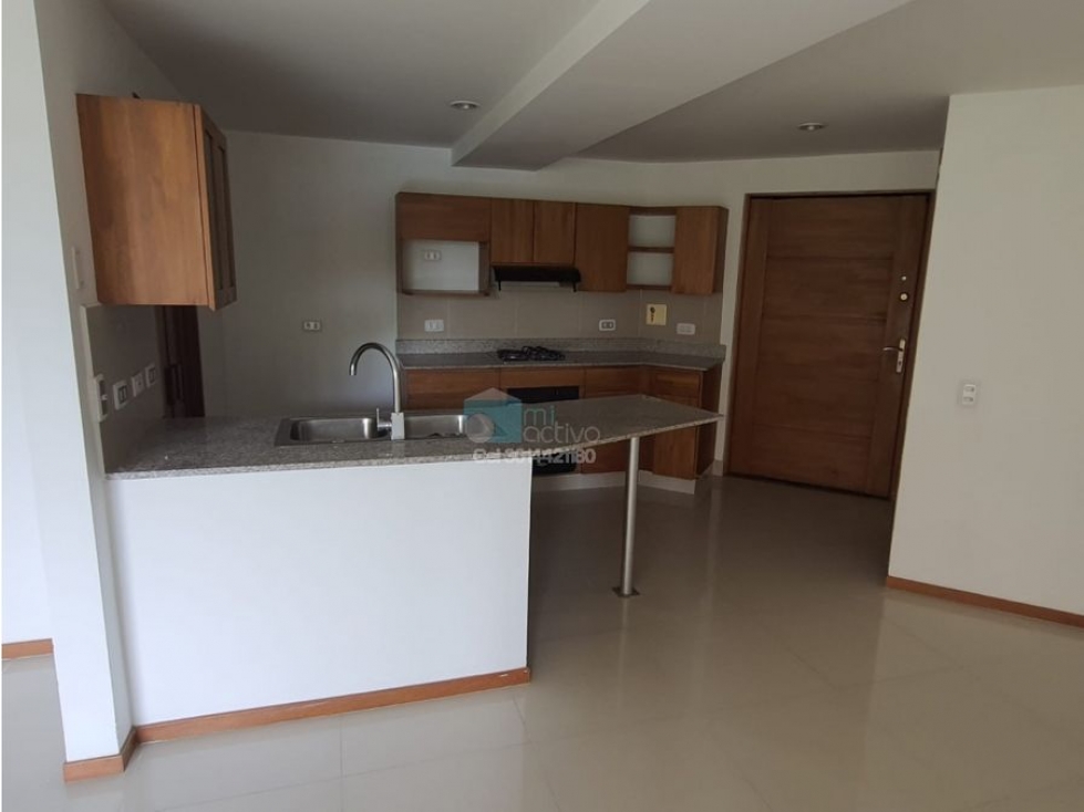SE VENDE APARTAMENTO EN SABANETA SECTOR AVES MARIA — foto 2
