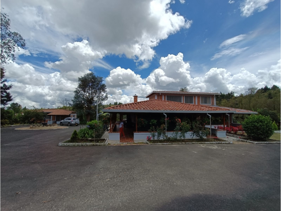 SE VENDE FINCA EN GUARNE