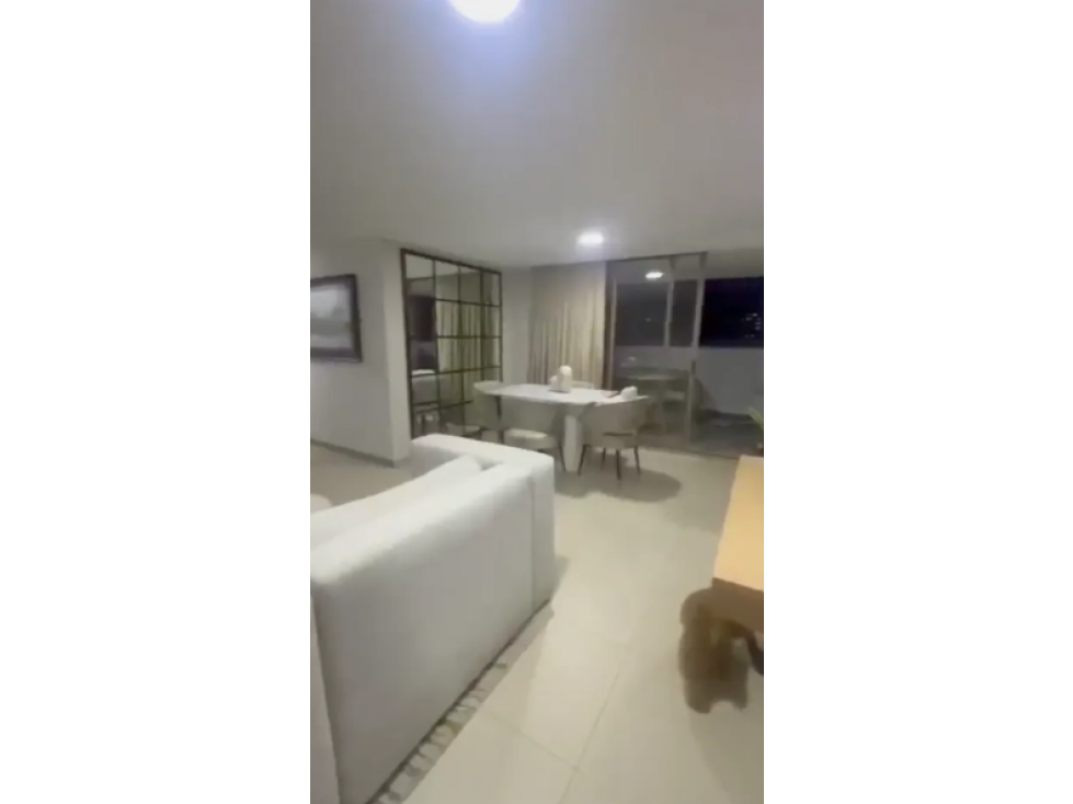 SE VENDE APARTAMENTO EN PLAZA PARÍS- SABANETA
