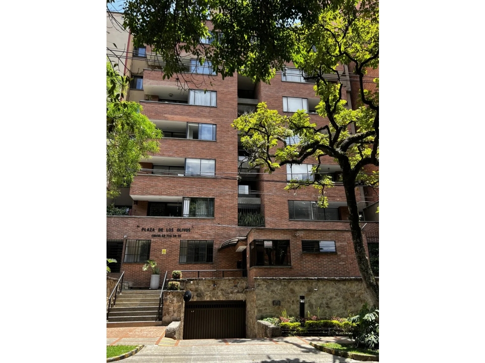 SE VENDE APARTAMENTO EN LAURELES SANTA TERESITA