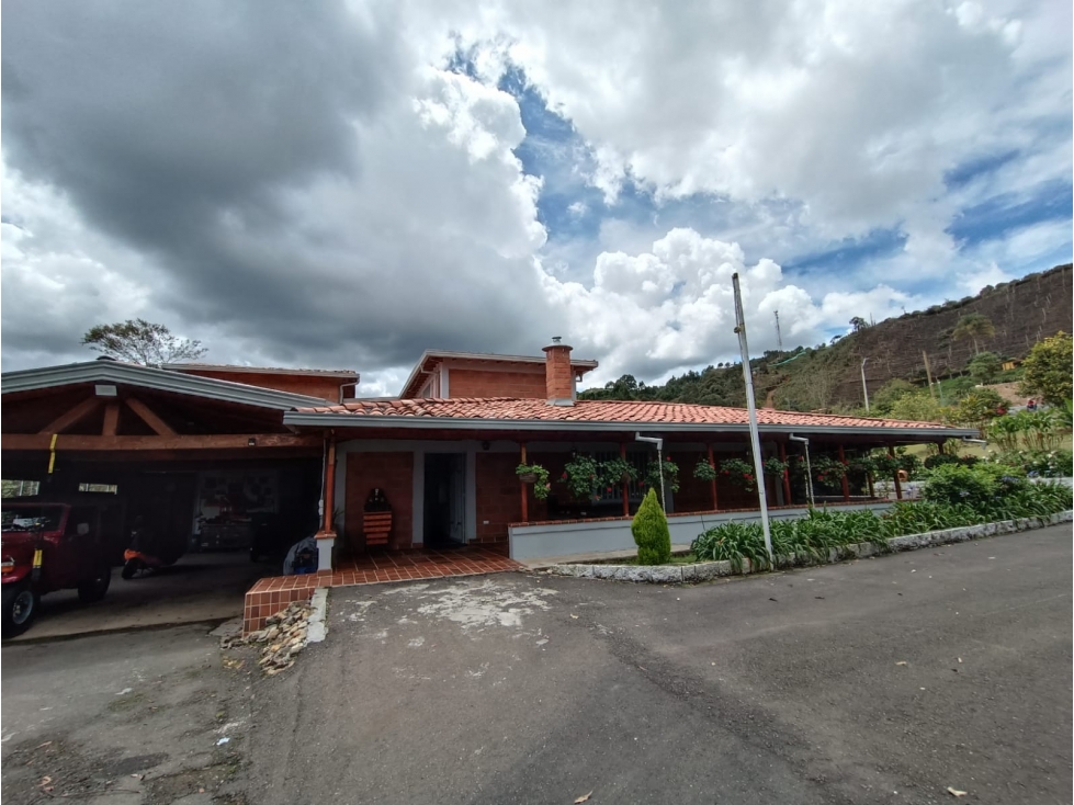 SE VENDE FINCA EN GUARNE — foto 2