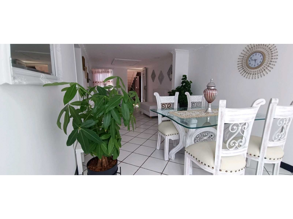 SE VENDE APARTAMENTO EN ITAGUI CENTRO DE LA MODA UNIDAD LA HORTENSIA — foto 2