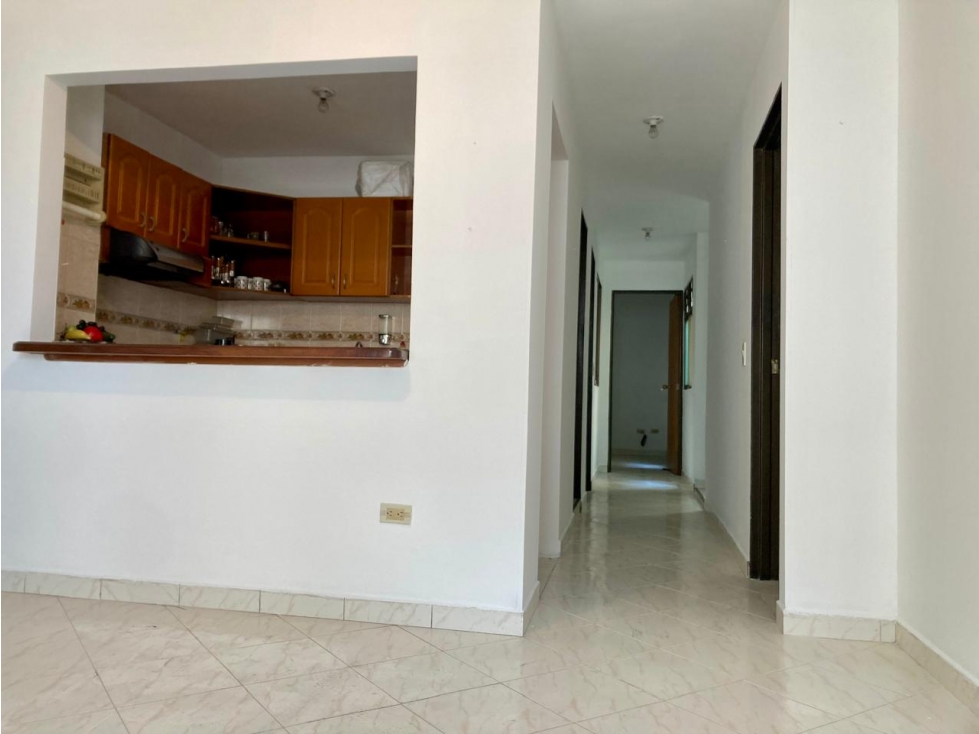 SE VENDE APARATMENTO EN ITAGUI - SAN JOSE - EXCELENTE ILUMINACIÓN — foto 3