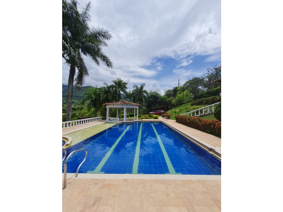 SE VENDE FINCA EN SAN JERONIMO — foto 2