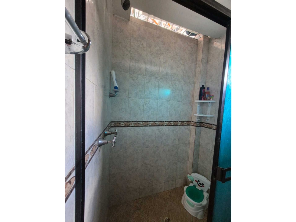 SE VENDE CASA UNIFAMILIAR EN LA ESTRELLA, BARRIO SAN CAYETANO — foto 5
