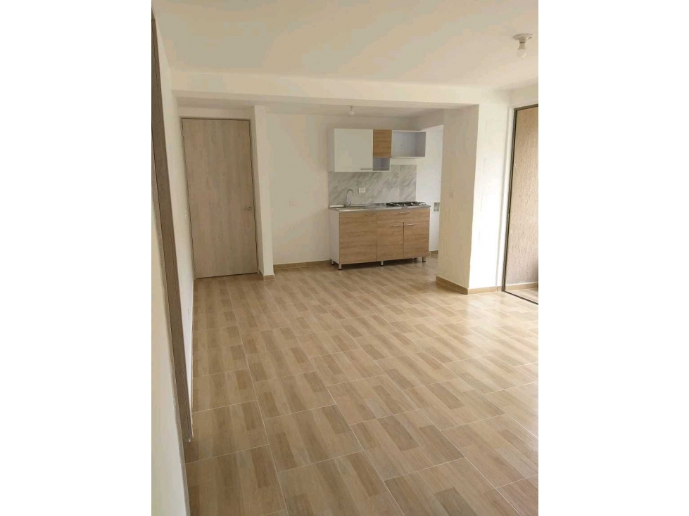 VENTA APARTAMENTO LOMA DE LOS BERNAL PARA INVERSION
