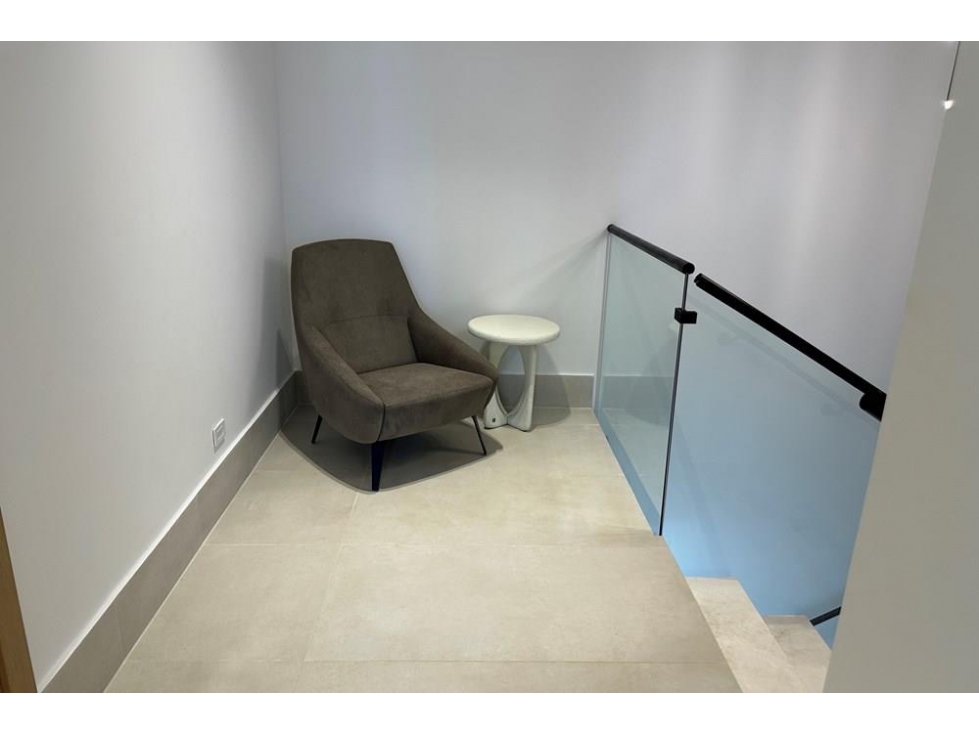 Venta de apartamento de dos niveles en Oceana Residences & Skyhomes - 3