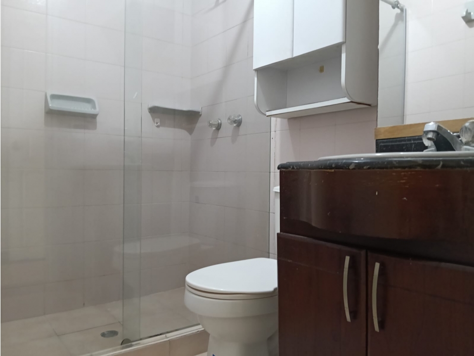 Venta Apartamento para remodelar en sector Suramericana. Medellin (C) — foto 3