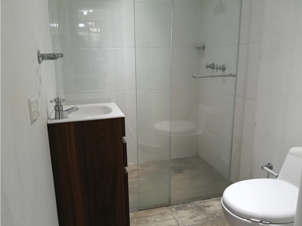 Venta Apartamento para remodelar en sector Suramericana. Medellin (C) — foto 5