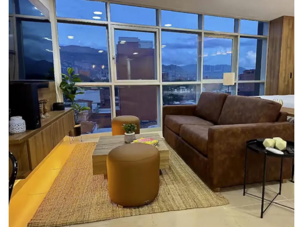 Venta Apartaestudio loft RENTAS CORTAS, en La Castellana. Medellin — foto 3
