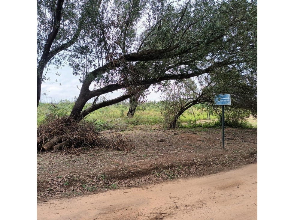 VENDE TERRENO SAN GARA - B° PRIVADO EN ITUZAINGÓ CTES - 2