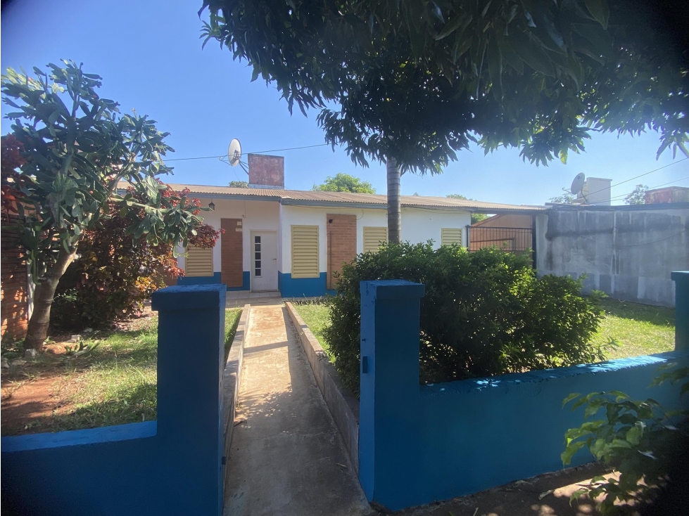 VENDO CASA, Posadas, Misiones- B° Pratt - 4