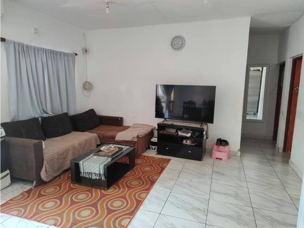 VENDO CASA DE 3 DORM. B° ALAMOS. APTA CRÉDITO. - 3