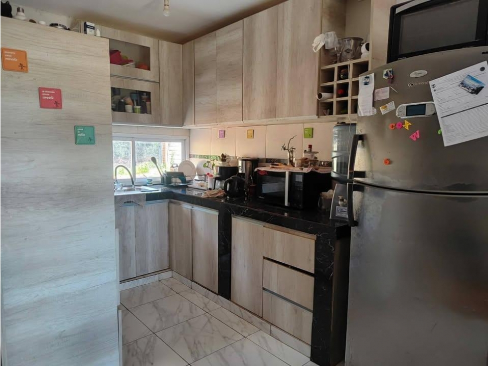VENDO CASA DE 3 DORM. B° ALAMOS. APTA CRÉDITO. - 4