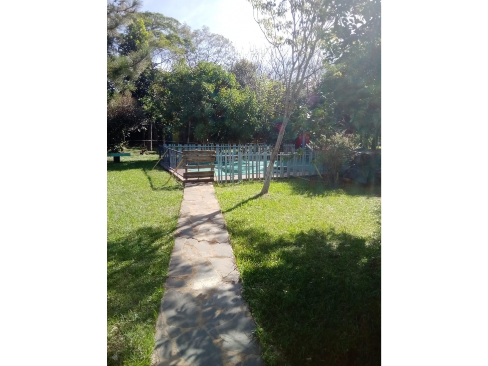 Inversión Asegurada: Complejo Recreativo con Pileta, Canchas y Laguna. - 5