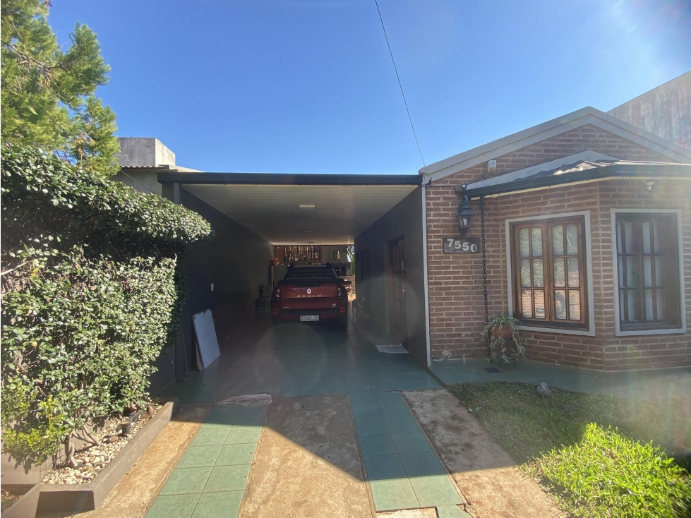 VENDO HERMOSA CASA APTA CRÉDITO HIPOTECARIO EN BARRIO LOS NARANJOS - 2