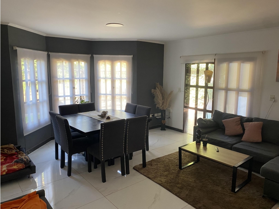 VENDO HERMOSA CASA APTA CRÉDITO HIPOTECARIO EN BARRIO LOS NARANJOS - 5