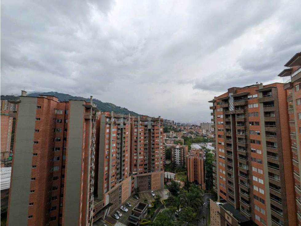 APARTAMENTO MUY COMERCIAL EN CAMINO VERDE PRECIO DE OPORTUNIDAD — foto 2