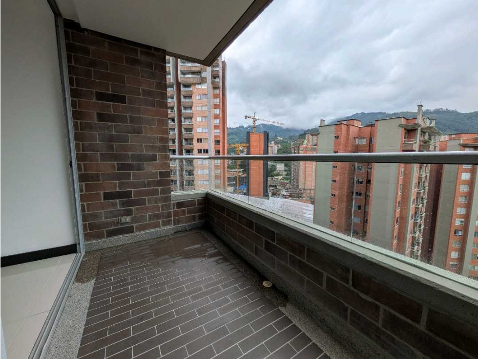 APARTAMENTO MUY COMERCIAL EN CAMINO VERDE PRECIO DE OPORTUNIDAD — foto 3