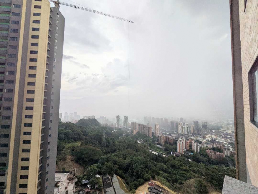 ARRIENDO PARA ESTRENAR COUNTRY CLUB — foto 3