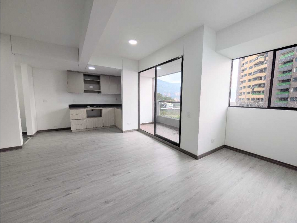ARRIENDO PARA ESTRENAR COUNTRY CLUB — foto 5