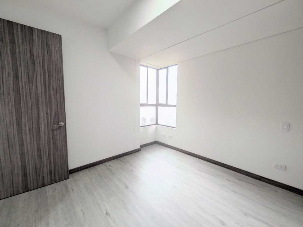 ARRIENDO PARA ESTRENAR COUNTRY CLUB — foto 6