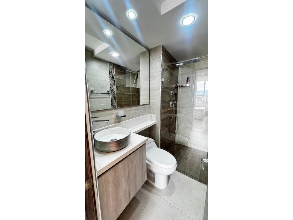 VENDO APTO CON EXC. UBIC. PISO 16 EN VALLE DEL LILI(YA)W:10249062 — foto 5