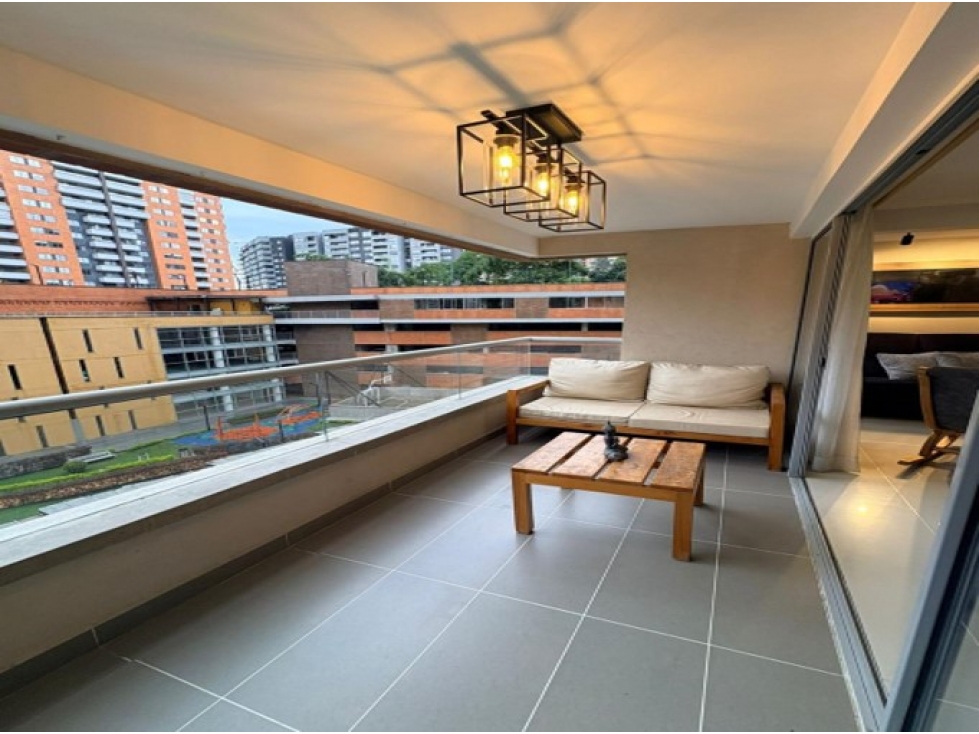 Apartamento En Venta Camino Verde Envigado