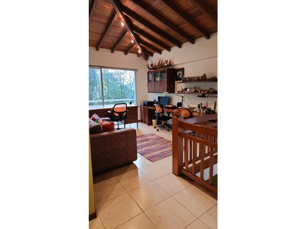 Casa para la venta en San Lucas, frente al mall, Poblado — foto 5