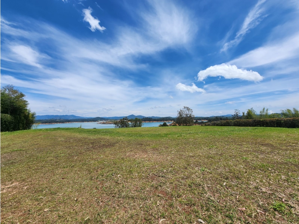 Lote para la venta en Guatapé, Antioquia — foto 2