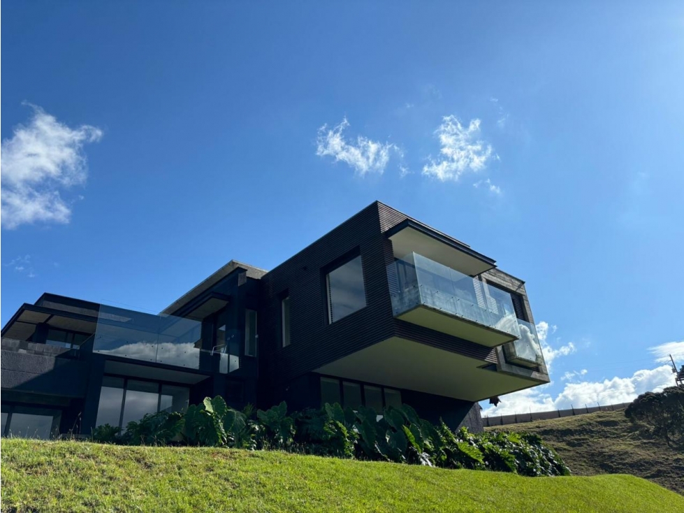 Casa campestre a la venta, Charco Azul, Envigado — foto 3