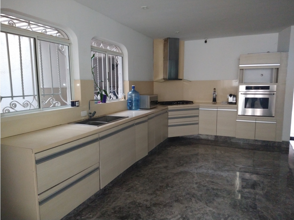CASA EN ARRIENDO SECTOR RIOMAR — foto 2