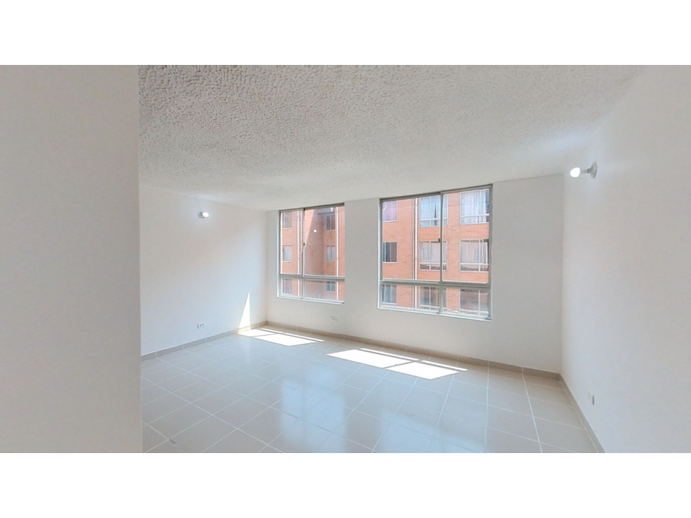 APARTAMENTO EN VENTA La Finca Supermanzana 8