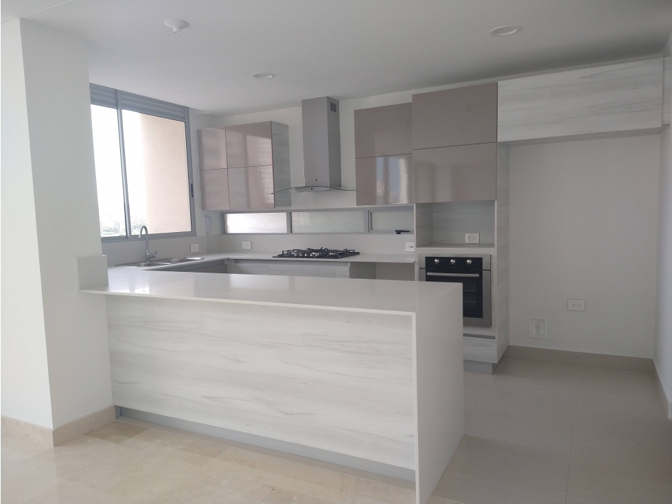 VENTA DE APARTAMENTO EN RIOMAR - BARRANQUILLA