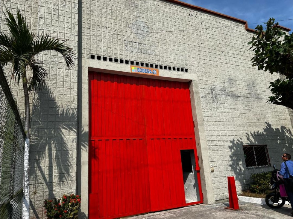 ALQUILER DE BODEGA MURILLO (CIRCUNVALAR) - BARRANQUILLA