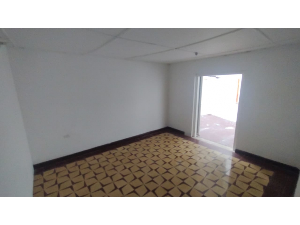 ALQUILER DE LOCAL COMERCIAL EN CUIDAD JARDIN - BARRANQUILLA