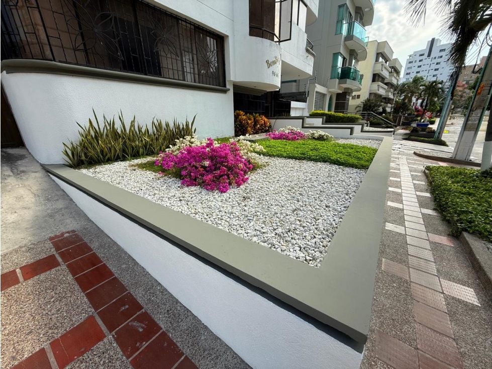VENTA DE APARTAMENTO EN ALTOS DE RIOMAR - BARRANQUILLA
