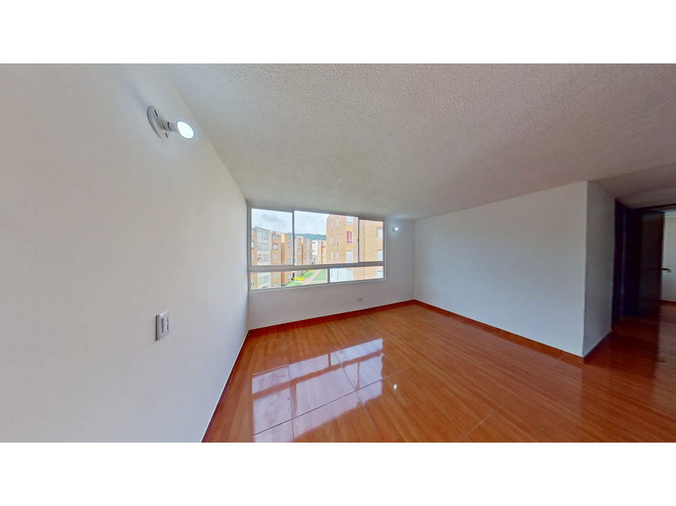 APARTAMENTO EN VENTA Monteclaro - 4