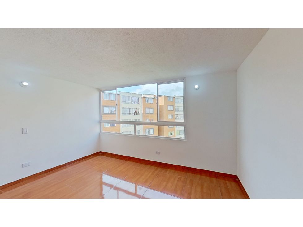 APARTAMENTO EN VENTA Monteclaro - 5