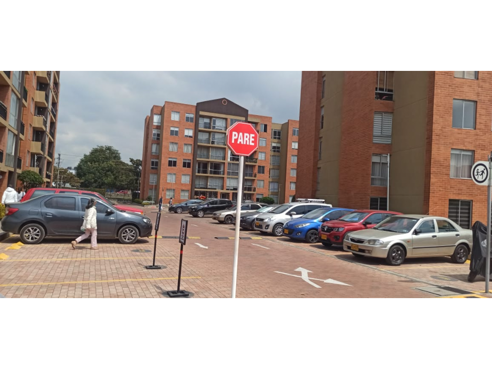 APARTAMENTO EN VENTA El Porton 2 — foto 2