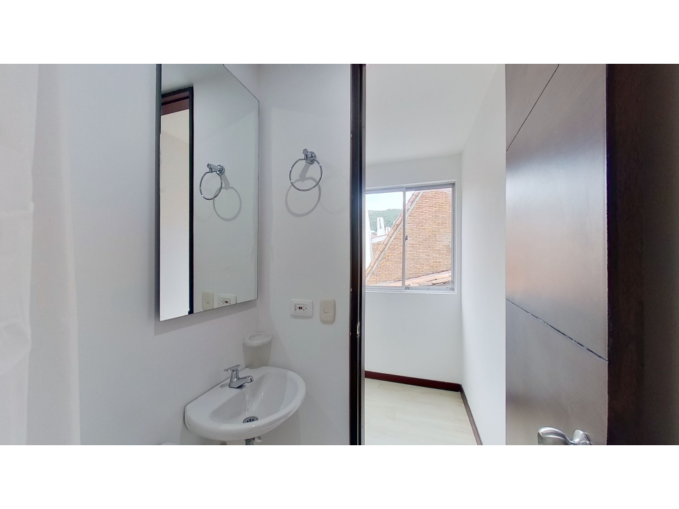 APARTAMENTO EN VENTA Portal Del Belmira — foto 2