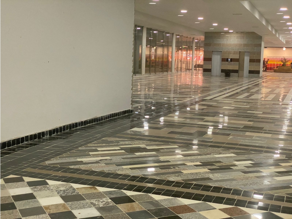ALQUILER DE LOCAL COMERCIAL EN RIOMAR (ALTAMIRA) - BARRANQUILLA — foto 5