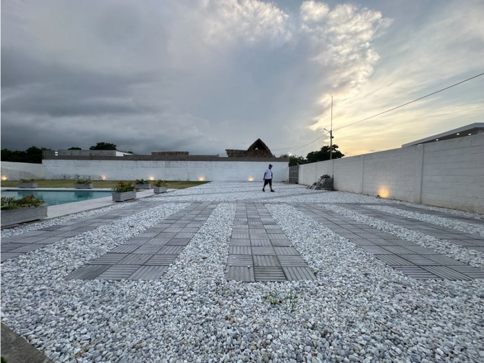 VENTA DE CABAÑA EN SABANAGRANDE - ATLANTICO - 3