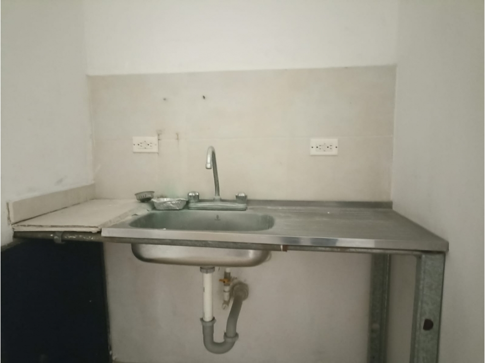 ALQUILER DE LOCAL EN ALTO PRADO - BARRANQUILLA — foto 2